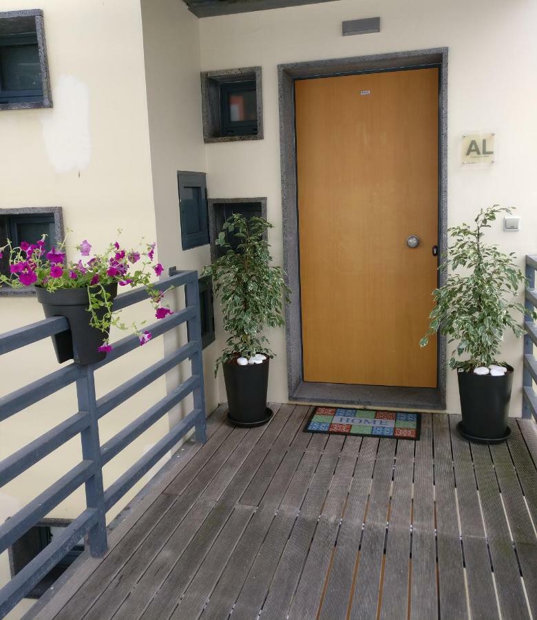 Em-Charming Apartment Ponta Delgada  Exterior photo