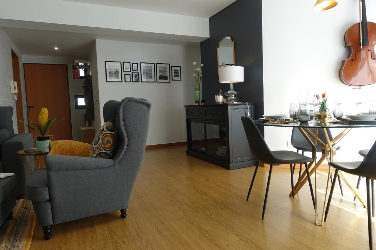 Em-Charming Apartment Ponta Delgada  Exterior photo