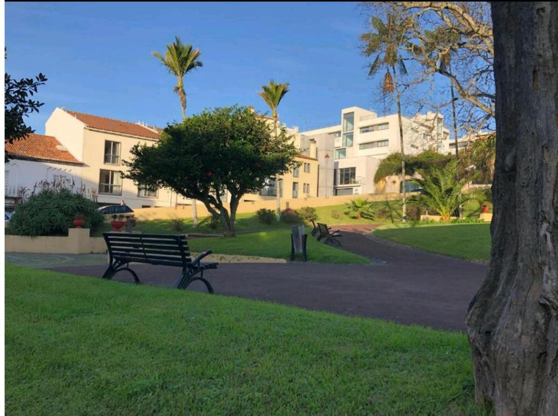 Em-Charming Apartment Ponta Delgada  Exterior photo